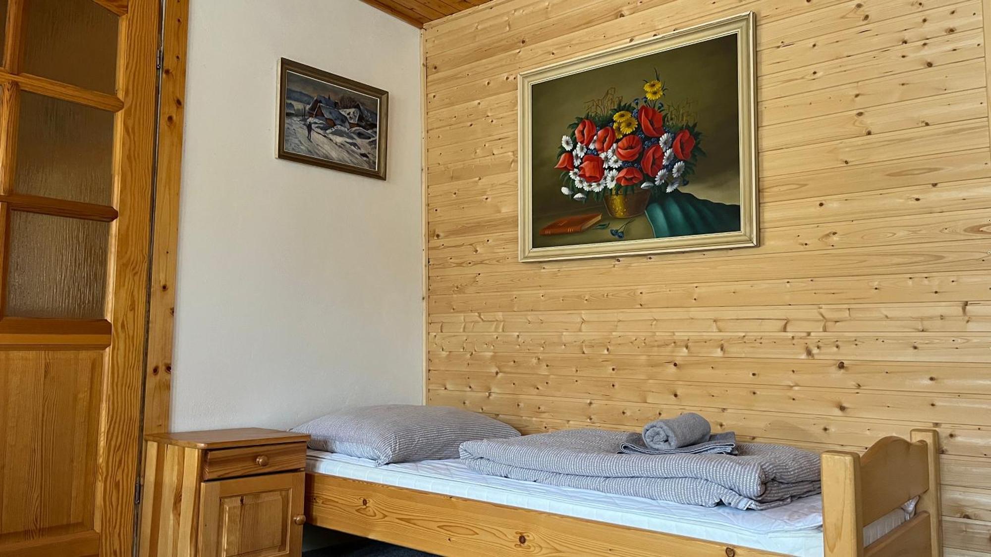 Drevenica U Porubaena Villa Jakubovany  Eksteriør billede